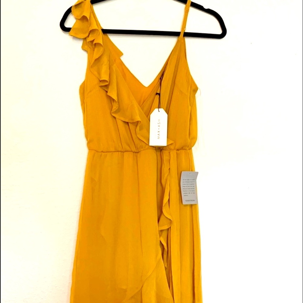 Mustard dress NWT